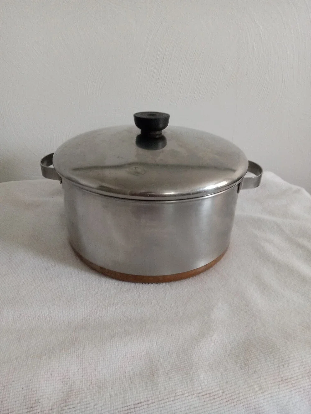 Revere Ware 4 1/2 Qt Pot With Lid Metal Handles